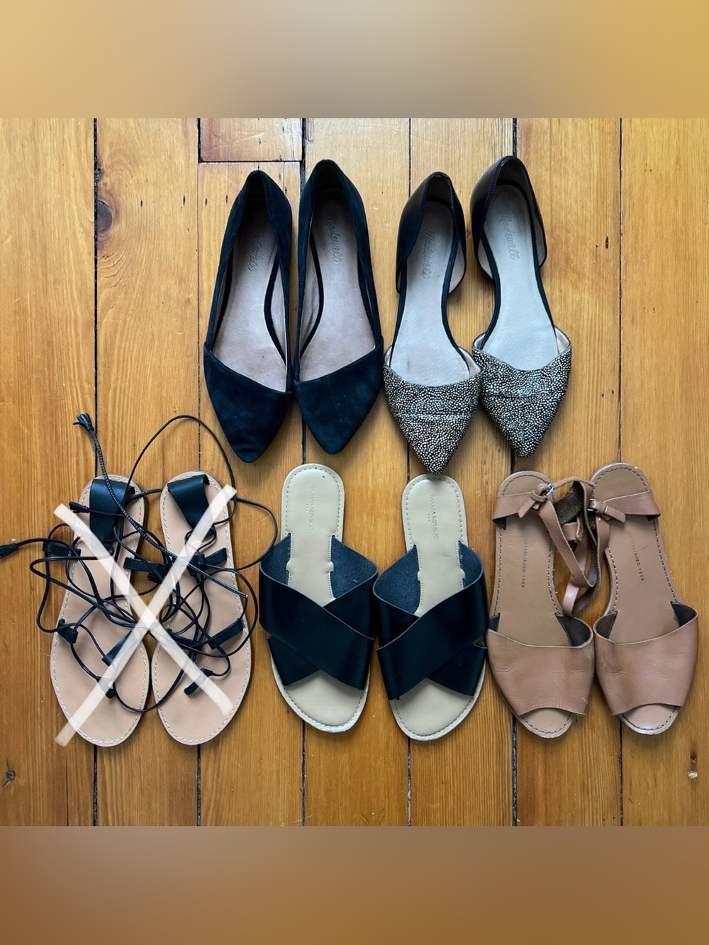 4 Pairs of Women's Shoes Madewell J. Crew Banana Republic Flats Sandals 9 9.5 10